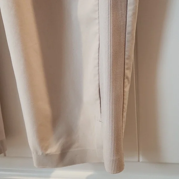 Athleta Brooklyn City Pants Sz 8T - Picture 10 of 10